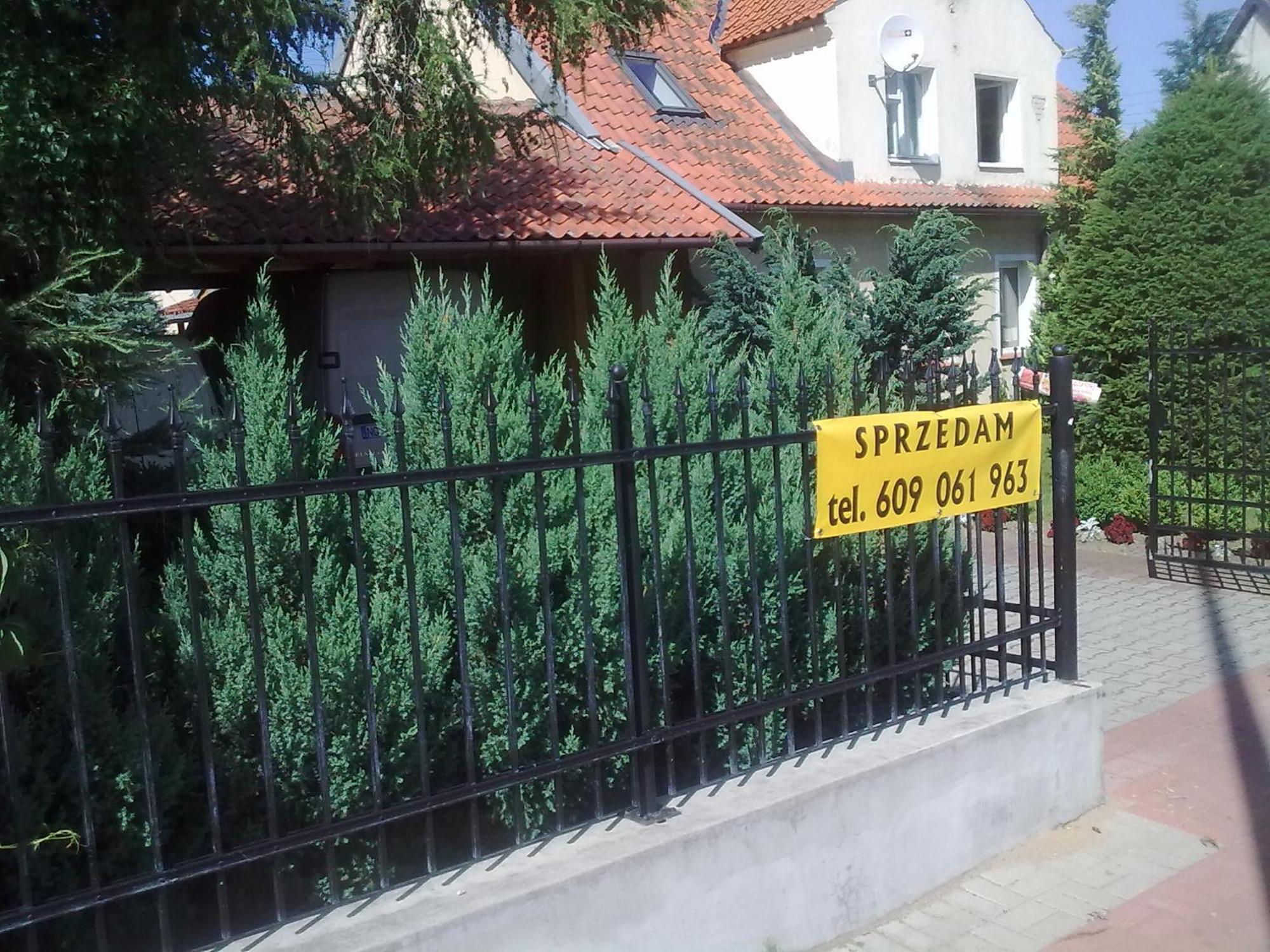 Apartamenty, Pokoje, Noclegi Pracownicze " Skarpa" Wilkasy Kültér fotó