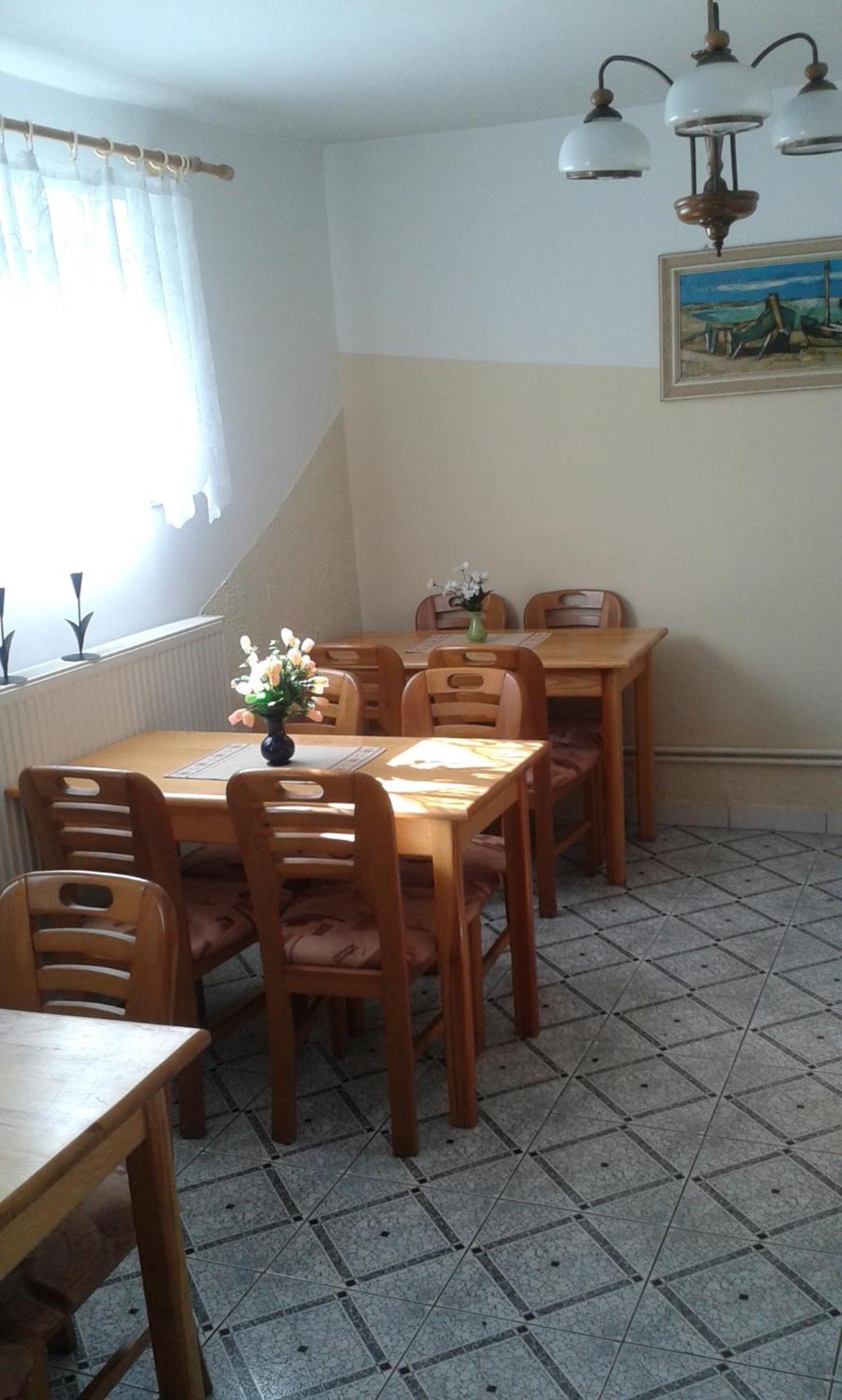 Apartamenty, Pokoje, Noclegi Pracownicze " Skarpa" Wilkasy Kültér fotó