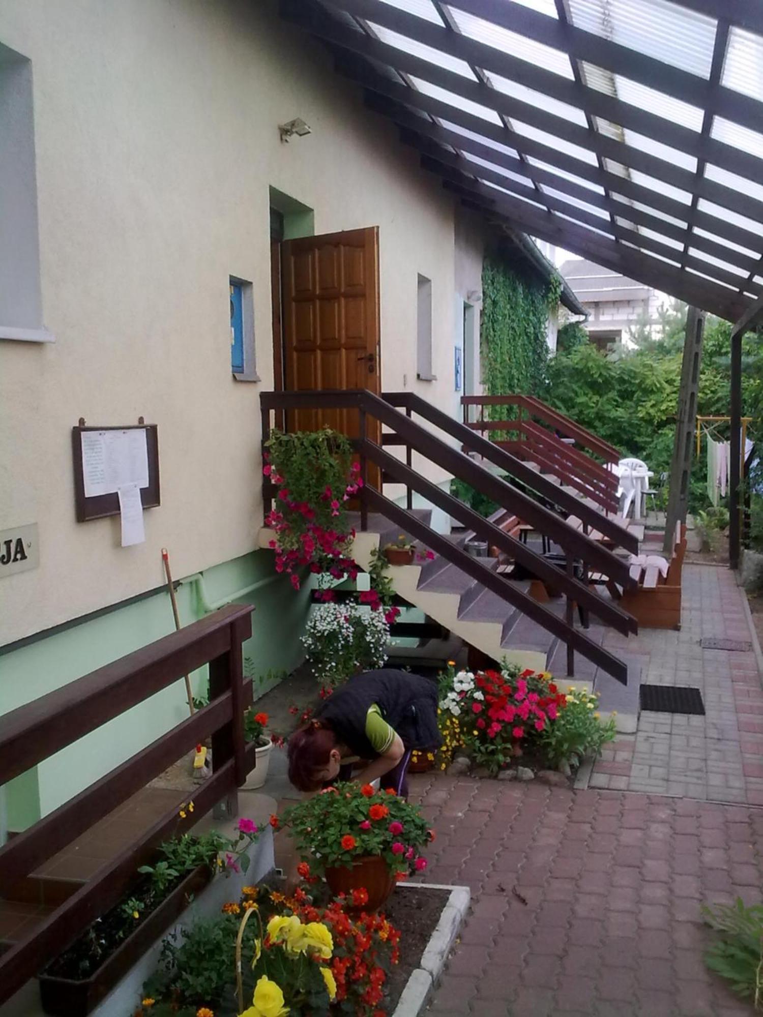 Apartamenty, Pokoje, Noclegi Pracownicze " Skarpa" Wilkasy Kültér fotó